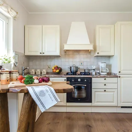 In Mit Grossem Kamin * Lovranska Draga